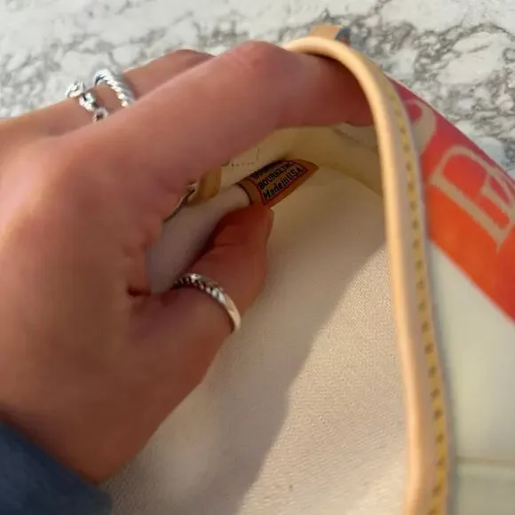 Vintage Dooney and Bourke Clutch Wristlet Fun Colorful Pattern Y2K - Picture 9 of 10